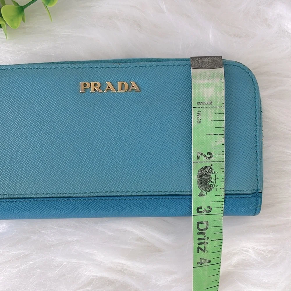 Prada‎ Saffiano Zippy Key/Card Holder